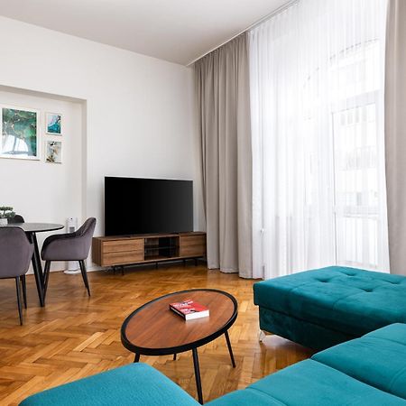 פראג Stay2Gether City Buzz Apt - O2 Arena - Sleeps 6 מראה חיצוני תמונה